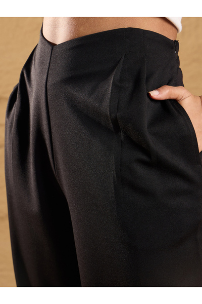 Sassafras By Styli Front Pleated Comfort Fit Korean Pants