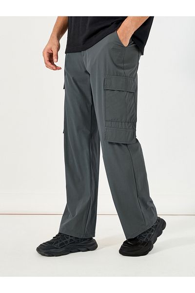 Styli Relaxed Fit Cargo Pocket Detail Pants