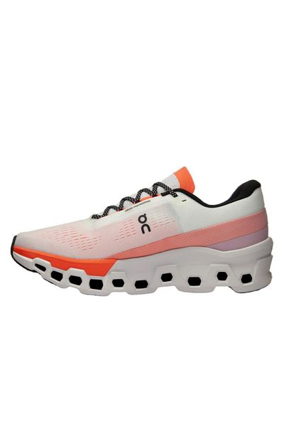 ON CLOUDMONSTER 2