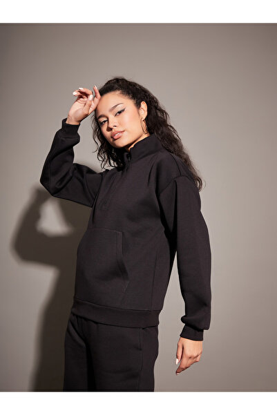 Sassafras By Styli Regular Fit Half Zip Placket Fleece Sweatshirt