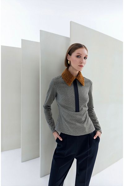 KAMEYA Boucle Collar Houndstooth Blouse