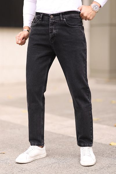 Trendyol Collection Schwarze Boyfriend-Jeans aus 100 % Baumwolle TMNAW25JE00020