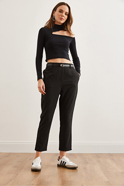 Olalook Kadın Siyah Kemerli Cepli Poliviskon Havuç PantolonPNT-19000306