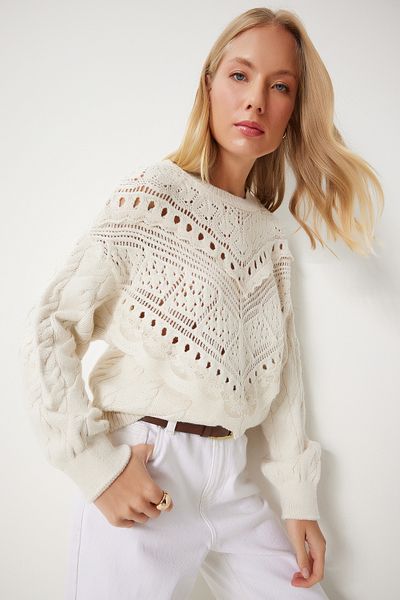 Happiness İstanbul Cremefarbener, durchbrochener Strickpullover für Damen mit Spitzendetail – KL00005