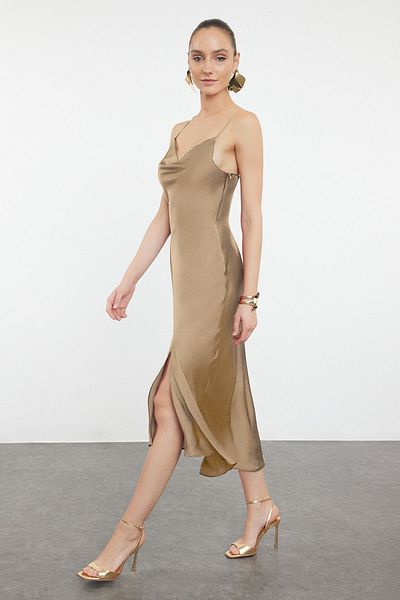 Trendyol Collection Mink bélésű szőtt szatén stílusos estélyi ruha éjszakai ballagási ruha TPRSS19BB0058