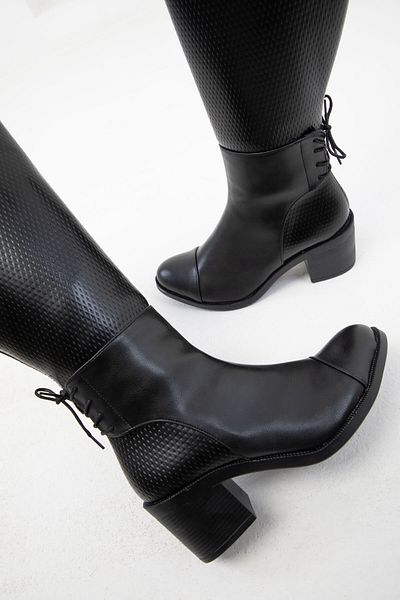 SOHO Schwarze Damenstiefel 20059