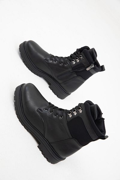 SOHO Μαύρα γυναικεία μποτάκια - 2004 Model Bootie