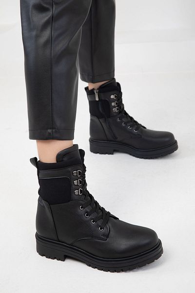 SOHO Μαύρα γυναικεία μποτάκια - 2004 Model Bootie