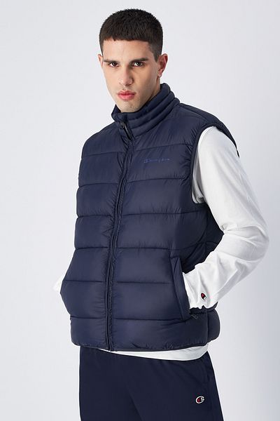 Champion Polyfilled vesta – pohodlný střih a stylový design