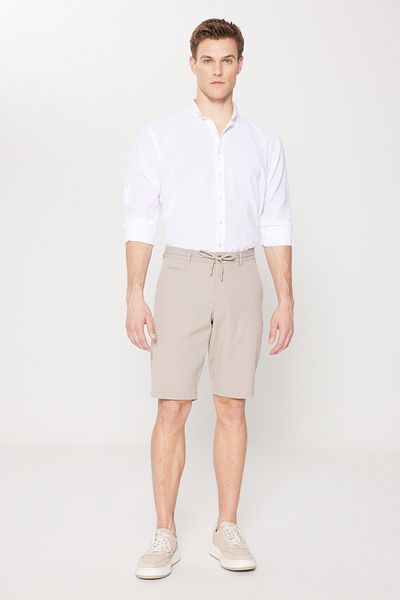 ALTINYILDIZ CLASSICS Pantaloni scurți pentru bărbați, maro, slim fit, cu buzunare laterale, cu model Seersucker