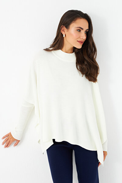 Cool & Modest Women's Ecru Slit Knitwear Blouse Msmt2262