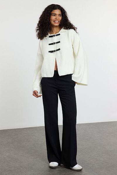 Trendyol Collection Ecru Soft Textured Coat Look Knitwear Cardigan Twoaw25Hi00100