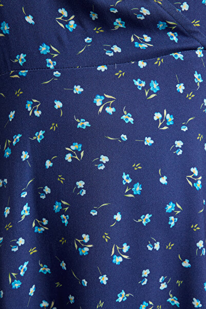 Trendyol Collection A vonalú kék midi ruha - szőtt, Twoaw25el00277