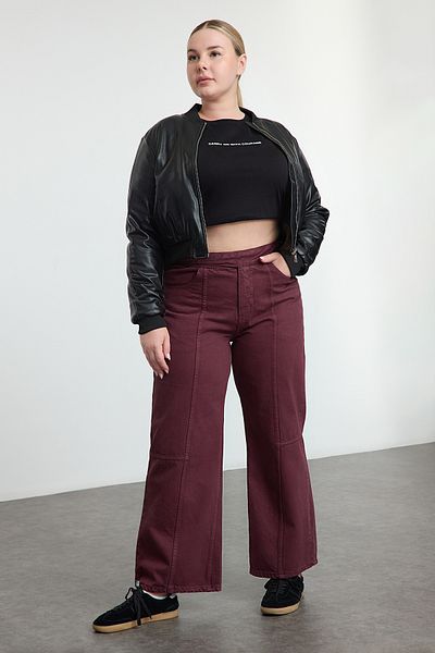 Trendyol Curve Burgundowe regulowane w pasie szerokie nogawki plus size jeansy Tbbaw25Cj00021