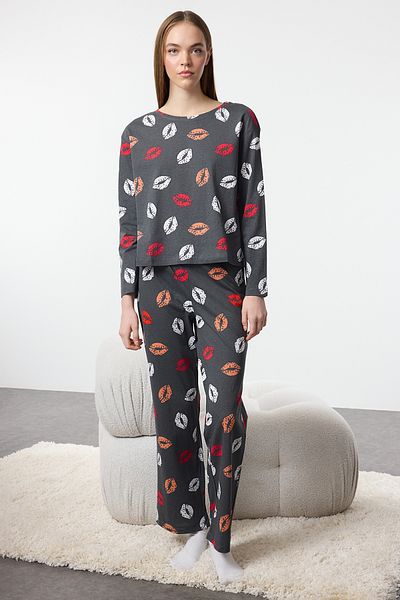 Trendyol Collection Комплект плетени пижами с антрацитни устни от 100% памук - Thmaw25Pt00183
