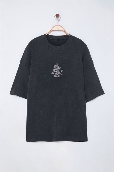 Trendyol Collection Anthracite Textured Embroidery Oversize T-Shirt - Tmnss25Ts00060