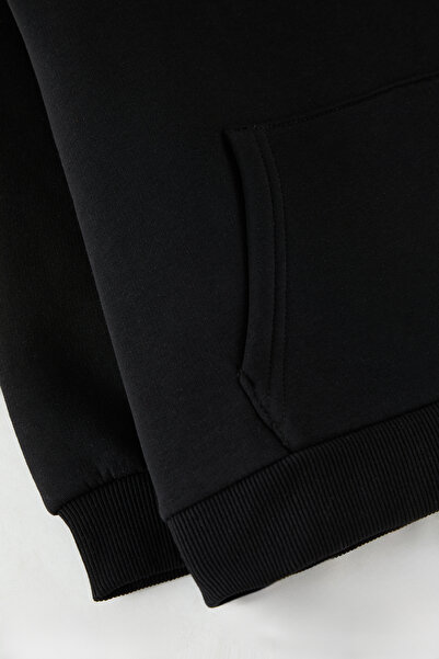 TRENDYOLKIDS Black Boy Plain Knitted Mini Me Sweatshirt Tkdaw25Sw00114