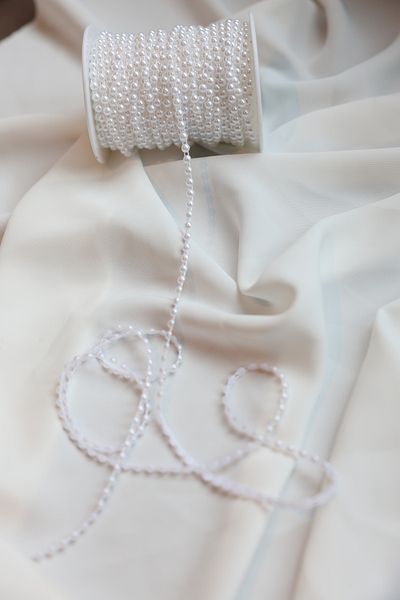 İstoria Bridal 5 Meters White Row Cut Pearl, Bundle-Bouquet Decoration 4 mm