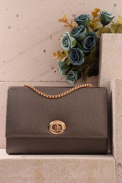weem bag Чанта Weembag 414 Matte с верижка и заключена презрамка