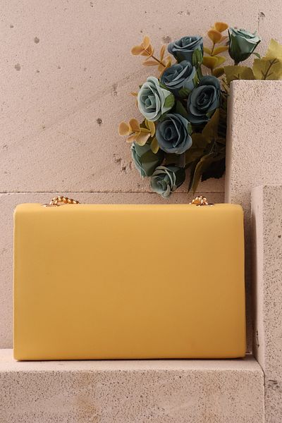 weem bag Чанта Weembag 414 Matte с верижка и заключена презрамка