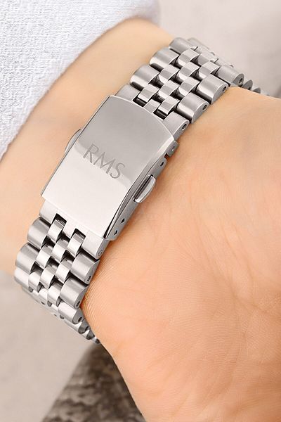 Romanson Silver Color Steel Band with Calendar Steel Case 5 Atm Waterproof Women's Wristwatch Rms165