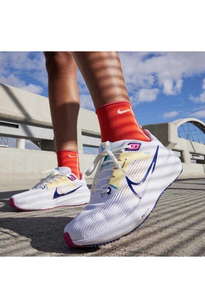 Nike Unisex Air Zoom Pegasus 40 Running Shoes