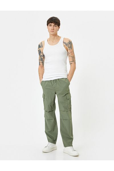 Koton Cargo-Fallschirmhose mit Bindegürtel und Taschendetail