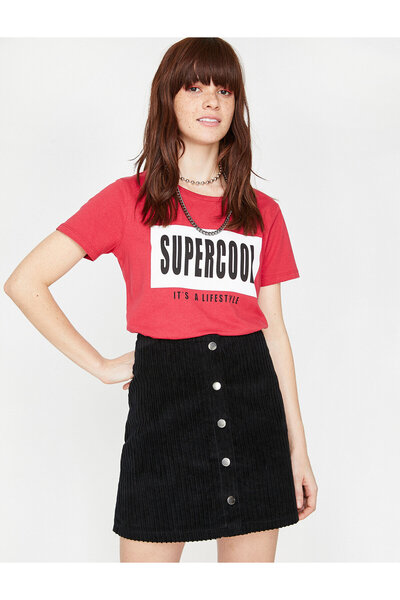 Koton Γυναικείο Μπλουζάκι με εμπριμέ κόκκινο γράμμα 9YAL18014IK