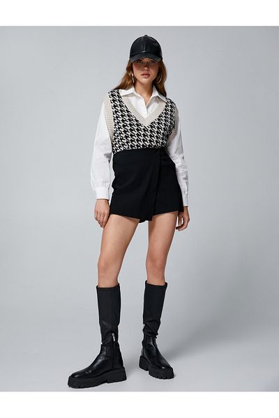 Koton Pulover cu decolteu în V, tricotat cu nervuri, cu model picior de gală