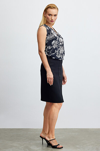 Naramaxx Önü Şerit Detaylı Klasik Etek