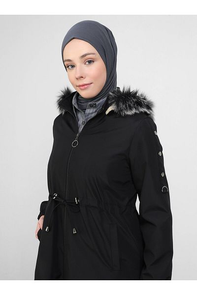 Miss Cazibe Palton negru de atracție