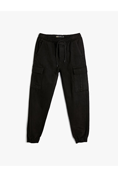 Koton Παντελόνι τζόγκερ με τσέπες κάργκο, δετό στη μέση, άνετη γραμμή