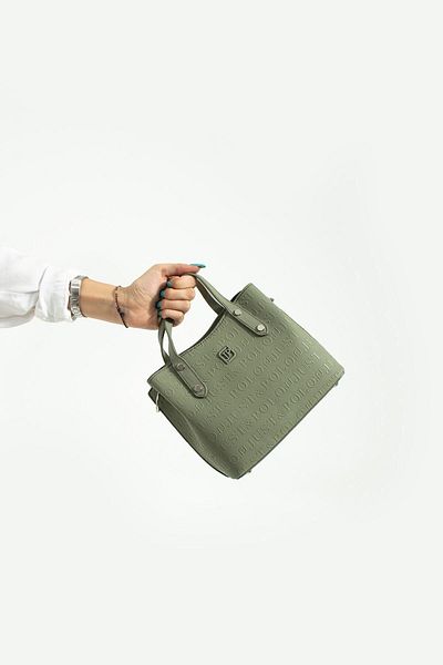 barberri JUST POLO GEANT DE UMAR DAMA SEZON NOU DIMENSIUNE DIMENSIUNE 17 CM LATIME 21 CM