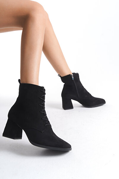 Limeo Sivri Burunlu Süet Siyah Fermuarlı Kısa Bağcıklı Klasik Sade Bot Bootie