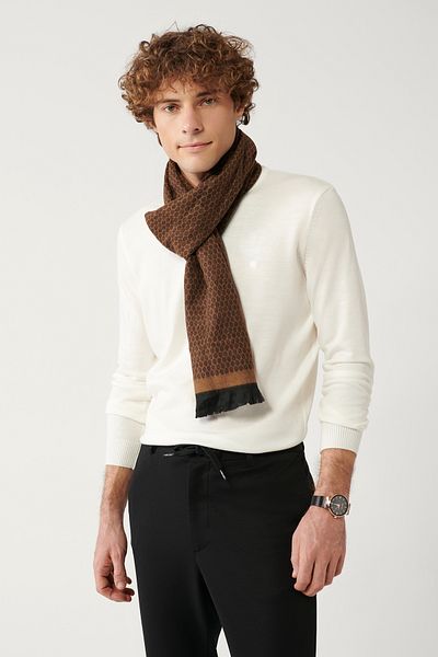 Avva Weißer, fusselfreier Strickpullover mit Rundhalsausschnitt für Herren E 005000