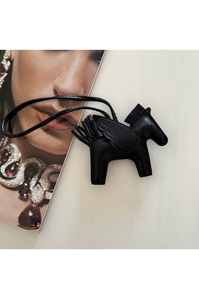 VENTI Black Bag Charm Keychain