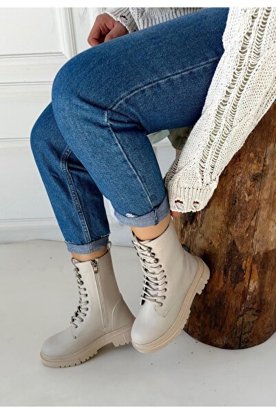 THE MUGA Kalın Tabanlı Bej Fermuarlı Ve Bağcıklı Uzun Kaymaz Taban Kadın Cilt...