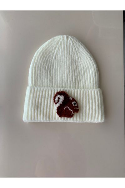 byebruketenci Luxury Light Cream Wool - Kids & Teen Beret with Squirrel Punch Detail