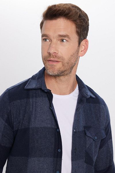 Tudors Slim-Fit-Langarm-Winter-Holzfäller-Plaid-Unisex-Shirt