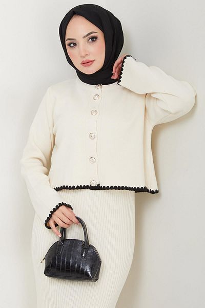 hafsamina Ecru Knitwear Cardigan and Gilet Set - Shepherd's Stitching Hm2613