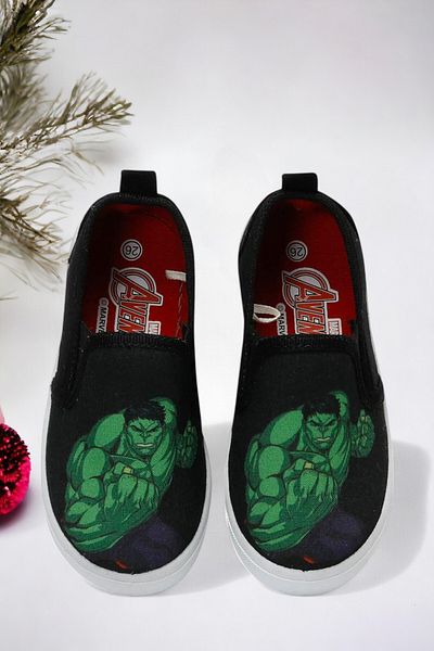 Ponchiq Slip On pentru băiat negru cu model