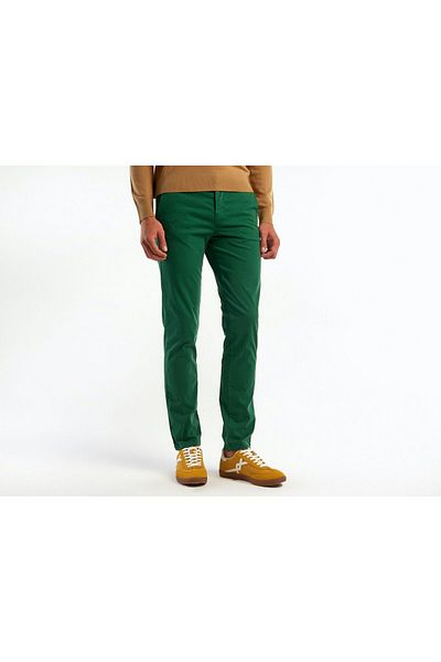 United Colors of Benetton Men's Dark Green Slim Fit Chino Trousers