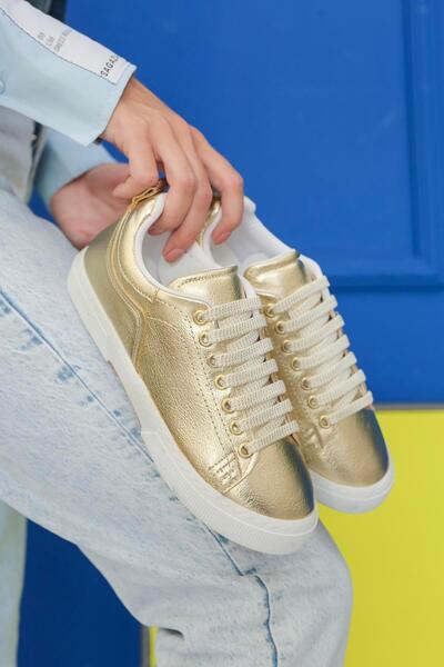 Stil Durağı Javed Model 3 Cm Tabanlı Yeni Sezon Snekars Spor Ayakakbı Altın