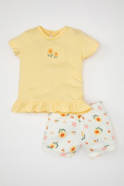 DeFacto Set aus kurzärmligem T-Shirt und Shorts mit geripptem Camisole-Blumenmuster für Babys – C8788a524sm