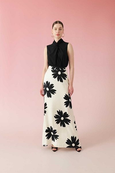 Roman Maxi Length Satin Skirt Standard Color Y2415022_089