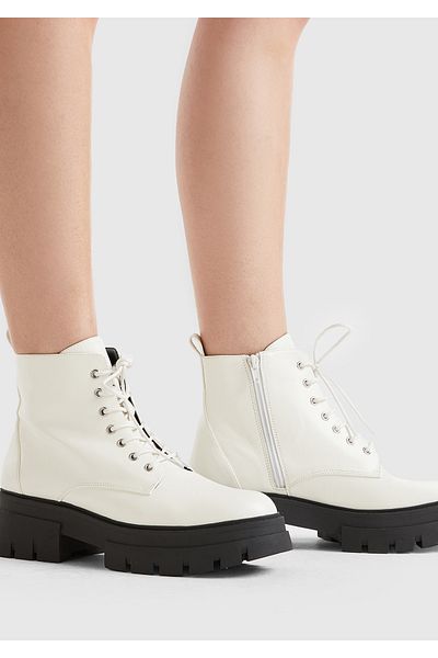 United Colors of Benetton White Faux Leather Women's Boots