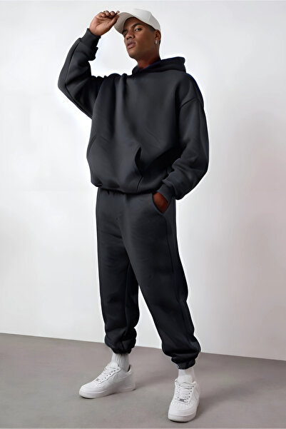 CMZ COLLECTİON Ανδρικό σετ φόρμας με φαρδιά γραμμή και κουκούλα, σε μεγάλο μέ...