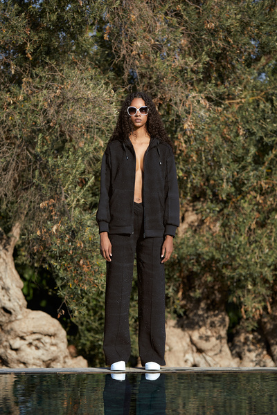 Nur OSKAY Cris, Siyah Simli Sweatshirt  Takım