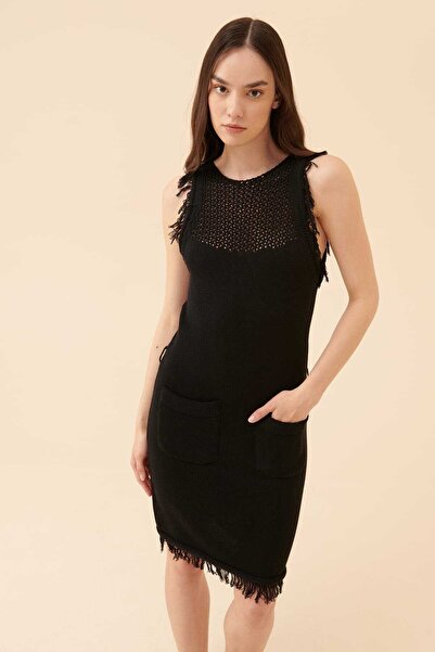 Roman Kuşaklı Püsküllü Triko Elbise Siyah Y2279107_001