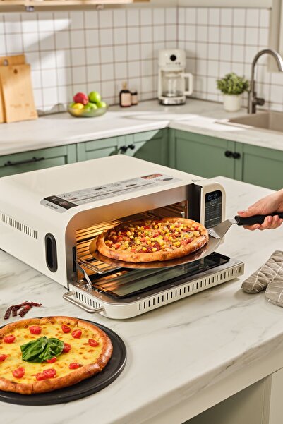 Karaca Vintage Craft Pizza Makinesi ve Airfryer Cream